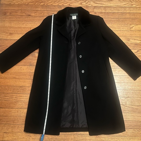 Vintage Minimalist Black Wool Coat with Faux Fur Collar by Harve Benard Size 10 - Picture 8 of 15